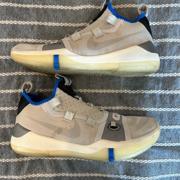 Kobe AD Vast grey/Moon Particle size 9.5 - Picture 1 of 15